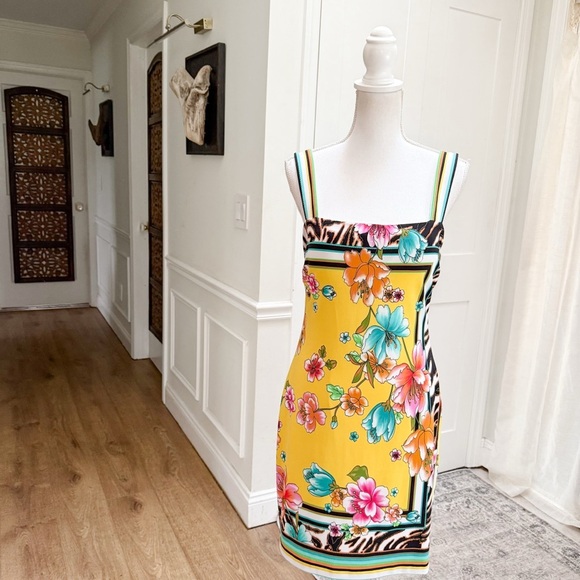 Cache Vintage Floral Bodycon Dress Size 12 – Bold Print Y2K Vibes - Picture 1 of 10
